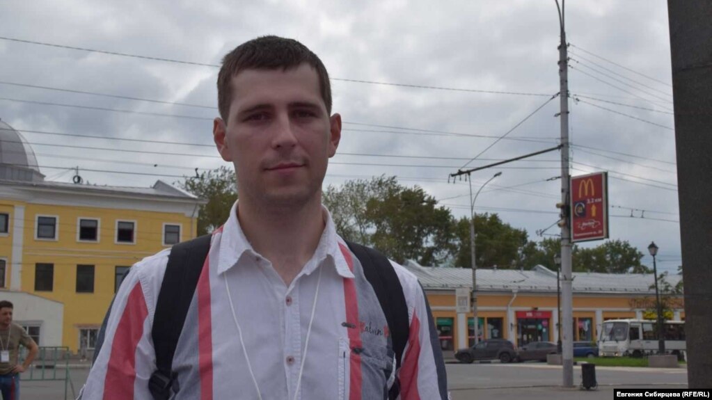 F27ABACC-8C90-4F28-BE99-28BF72A29712_cx0