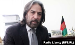 د کابل پوهنتون پخوانی استاد، نصراللهستانکزی