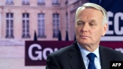 French Prime Minister Jean-Marc Ayrault responded to the "Charlie Hebdo" news with a statement expressing his "disapproval of all excesses" and calling for everyone to act "responsibly."