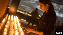Церемония зажжения свечей в Международный день памяти жертв Холокоста