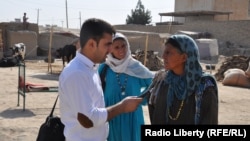 مجیب الرحمن حبیب زی خبرنگار رادیو آزدی در صحبت با جوگیان افغانستان