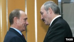 В Белоруссии считают, что "поцелуи в обмен на газ" - прекрасная схема союза