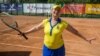 84-річна киянка бере участь у міжнародних змаганнях із тенісу і навчає людей бути здоровими у клубі «Активне довголіття»