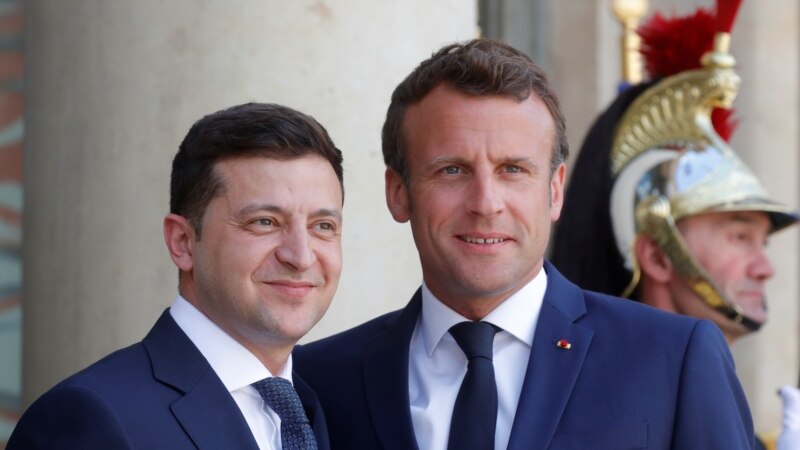 Президент Франции Эммануэль Макрон может посетить Украину летом – посол