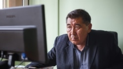 "ДАТ" оппозициялық газетінің жетекшісі, журналист Ермұрат Бапи. Алматы, 15 шілде 2020 жыл.