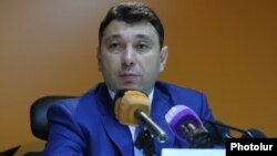 Пресс-секретарь РПА, вице-спикер Национального собрания Армении Эдуард Шармазанов (архив)