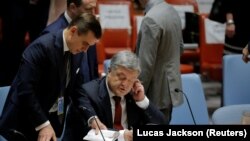 Президент України Петро Порошенко на засіданні Ради безпеки ООН, де він говорив про необзідність ввести миротворчу місію ООН на Донбас. Нью-Йорк, 20 вересня 2017 року