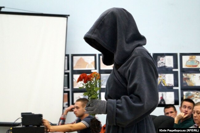 Вистава про переселенок