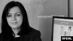 RFE/RL's Kosovo unit head Arbana Vidishiqi