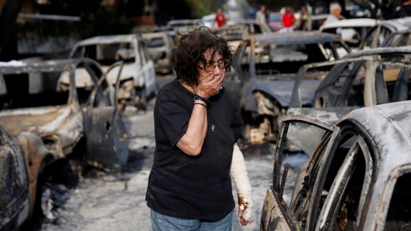 Најмалку 80 загинати во пожарите во областа Атика