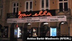 Gavela, jedna od zagrebačkih teatarskih kuća