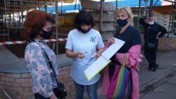 На рынке собирают подписи к главному санитарному врачу Донецкой области