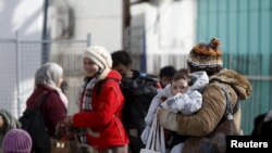 Vrlo je bitno da sve izbeglice koji se trenutno nalaze u Srbiji imaju adekvatnu pomoć i da budu smeštene kako treba: Milenkovski