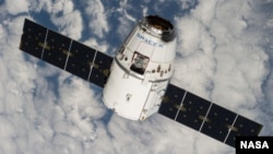 SpaceX компаниясының Dragon ғарыш кемесі (Көрнекі сурет).