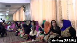 هندو ها و سیک های افغانستان در گذشته مراسم مذهبی و جشن های مجللی برگزار می کردند.