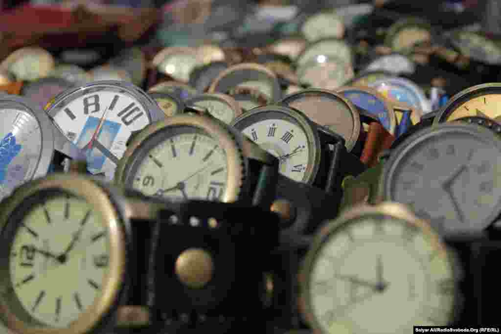 Київська компанія &laquo;Turtle&raquo; представила власну колекцію годинніків на етноярмарку