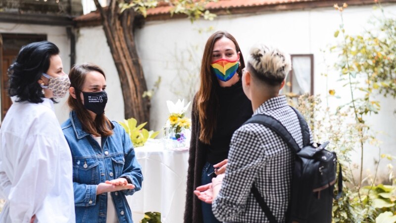 Izložba o iskustvima autovanja LGBTI osoba u Sarajevu