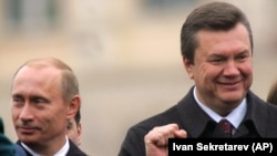 Владимир Путин и Виктор Янукович. Октябрь 2004