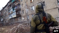 Боевик группировки «ДНР» в Макеевке. Февраль 2015 года