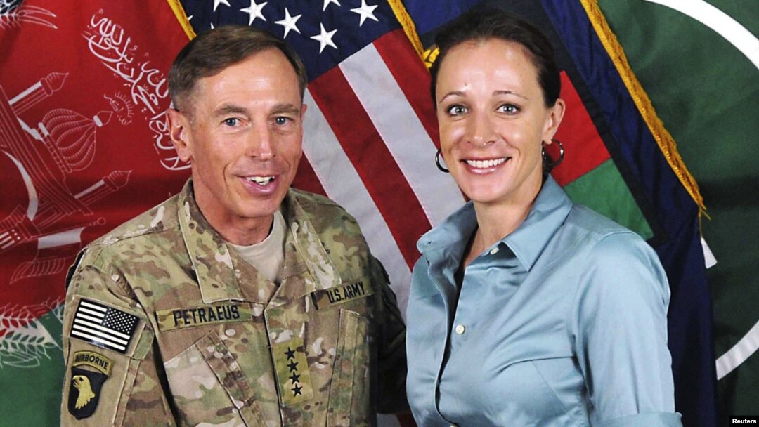 General David Petraeus i Paula Broadwell
