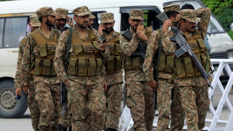 Пакистан- потврдена смртната казна за 15 милитанти 