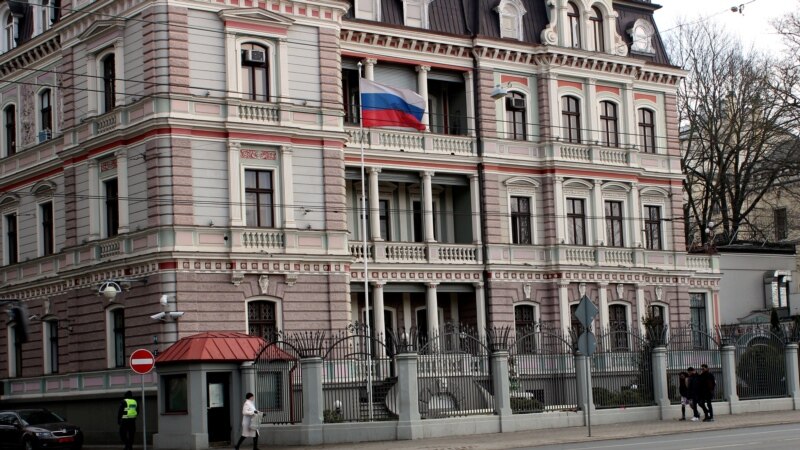 Русија најави одговор на протерувањето дипломати на земјата 