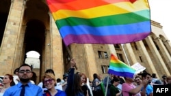 Первый в Грузии гей-парад (Тбилиси,18 мая 2012 года)