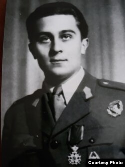 Mircea Carp în 1944