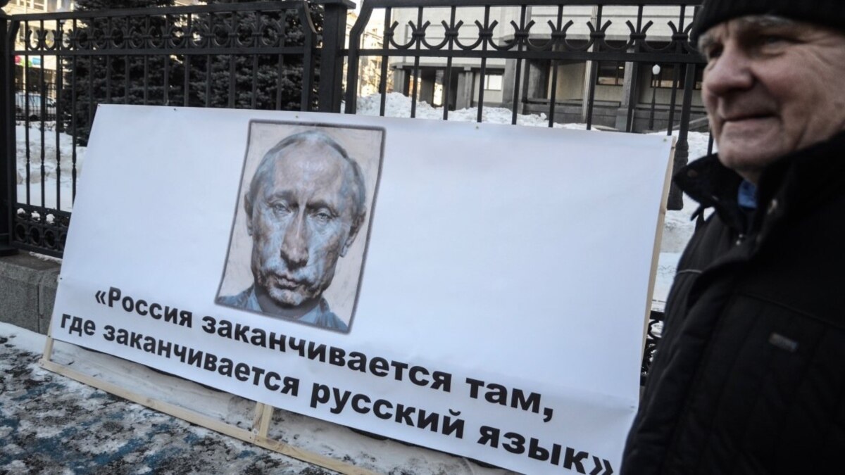 oi5.ru: Россия: Путин подписал закон о признания украинцев и белорусов «носителями русского языка» Россия: Путин подписал закон о признания украинцев и белорусов «носителями русского языка»