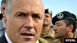 Valentin Inzko, high representative to Bosnia and Herzegovina: "Worrisome and stagnate."