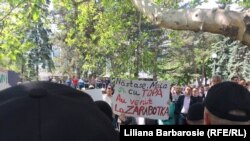 Protestul Blocului ACUM întrerupt de o contramanifestaţie, 23 mai 2019