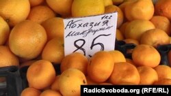 Звідки привозять екзотичні фрукти, попри заборону торгувати з бойовиками і міжнародні санкції?