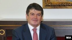 Албанскиот претседател Бамир Топи 