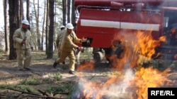 Тренування лісового пожежного загону, Чернігівська область, 13 квітня 2010 року