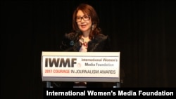 Sania Toiken receives the 2017 Courage in Journalism Award at the Newseum in Washington, D.C.