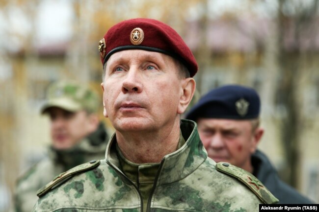 Viktor Zolotov – Drejtor i Gardës Kombëtare.