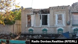 Наслідки обстрілів у селищі Піски поблизу Донецька, архівне фото, 2018 рік