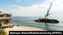 Корабель «Delfi» на березі Одеси, 11 серпня 2020 року