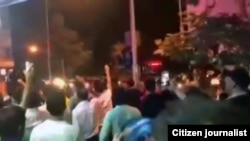 Іранці, невдоволені інфляцією і економічними труднощами, протестують протягом останніх кількох днів