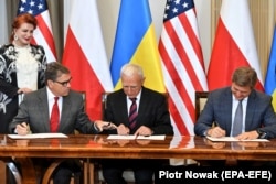 Підписання меморандуму про співпрацю України, США і Польщі у сфері енергетики. Варшава, 31 серпня 2019 року