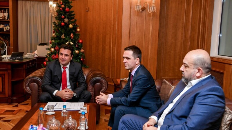 Заврши средбата Заев-Касами, договорен уште еден состанок до вторник