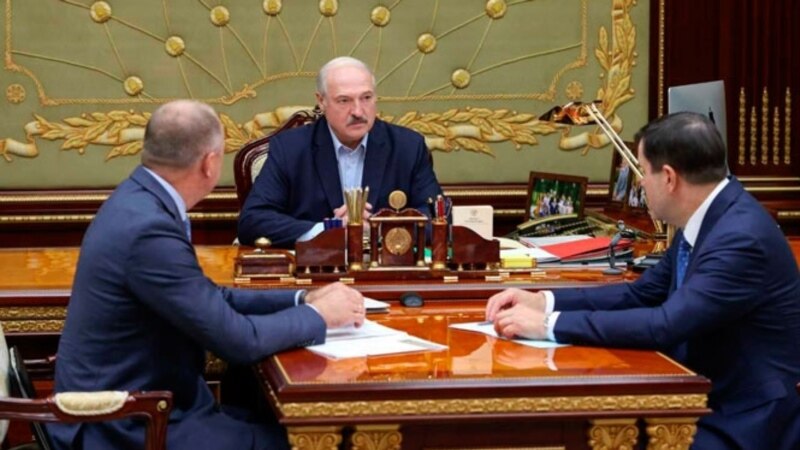 Лукашенко мегӯяд, гуруҳи боздоштшуда 
