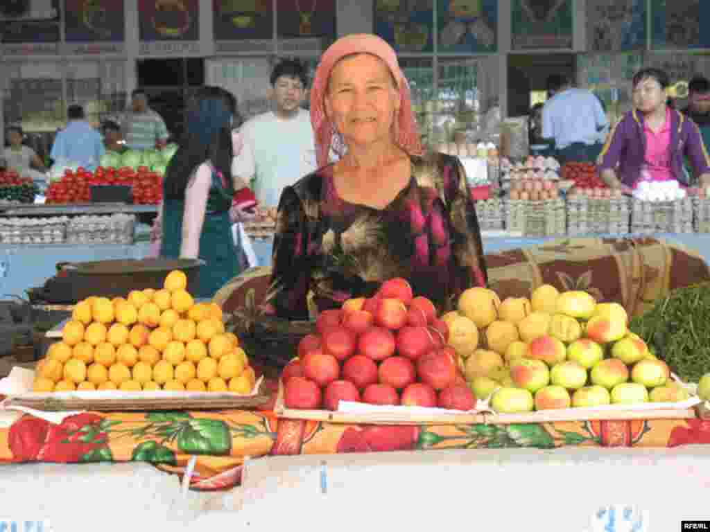 Uzbek Women Today #22