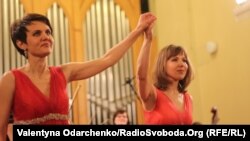 Музиканти Ольга і Наталя Пасічники