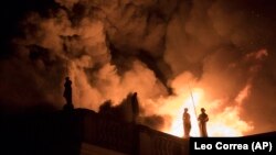 Рио-де-Жанейрода өртеніп жатқан Бразилия ұлттық мұражайы. 2 қыркүйек 2018 жыл. 