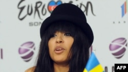 Loreen of Sweden speaks at a press conference after the second semifinal of the Eurovision 2012 Song Contest in Baku.