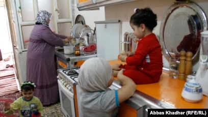 Мас әйелдер порно онлайн