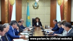 Спикер сената Дарига Назарбаева на заседании бюро палаты, Нур-Султан, 26 марта 2019 года. 