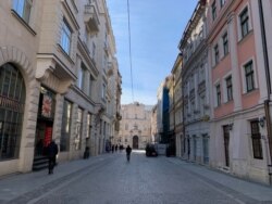 Вулиці Львова порожні