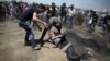 Число загиблих біля кордону Гази палестинців зросло до 37
